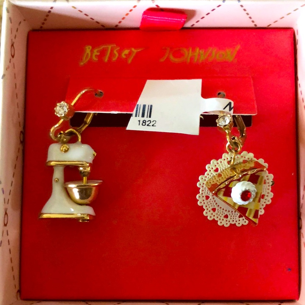 Betsy Johnson ear rings